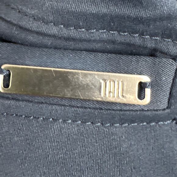 Tail Women's Golf Pants Navy Blue Crop Length Silver Snap Detail SZ 2 Athleisure - Picture 9 of 11